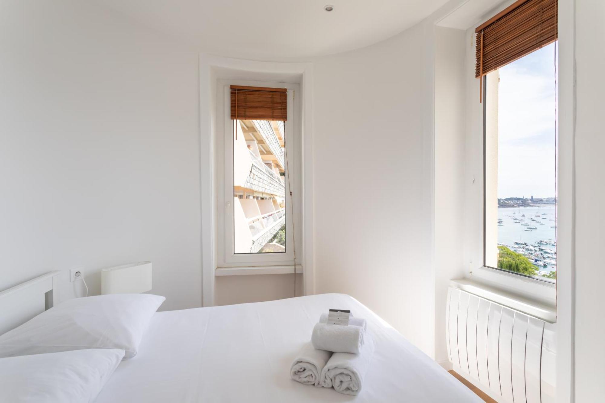 Le Beauvoir 1 - Appt Vue Mer ディナール エクステリア 写真