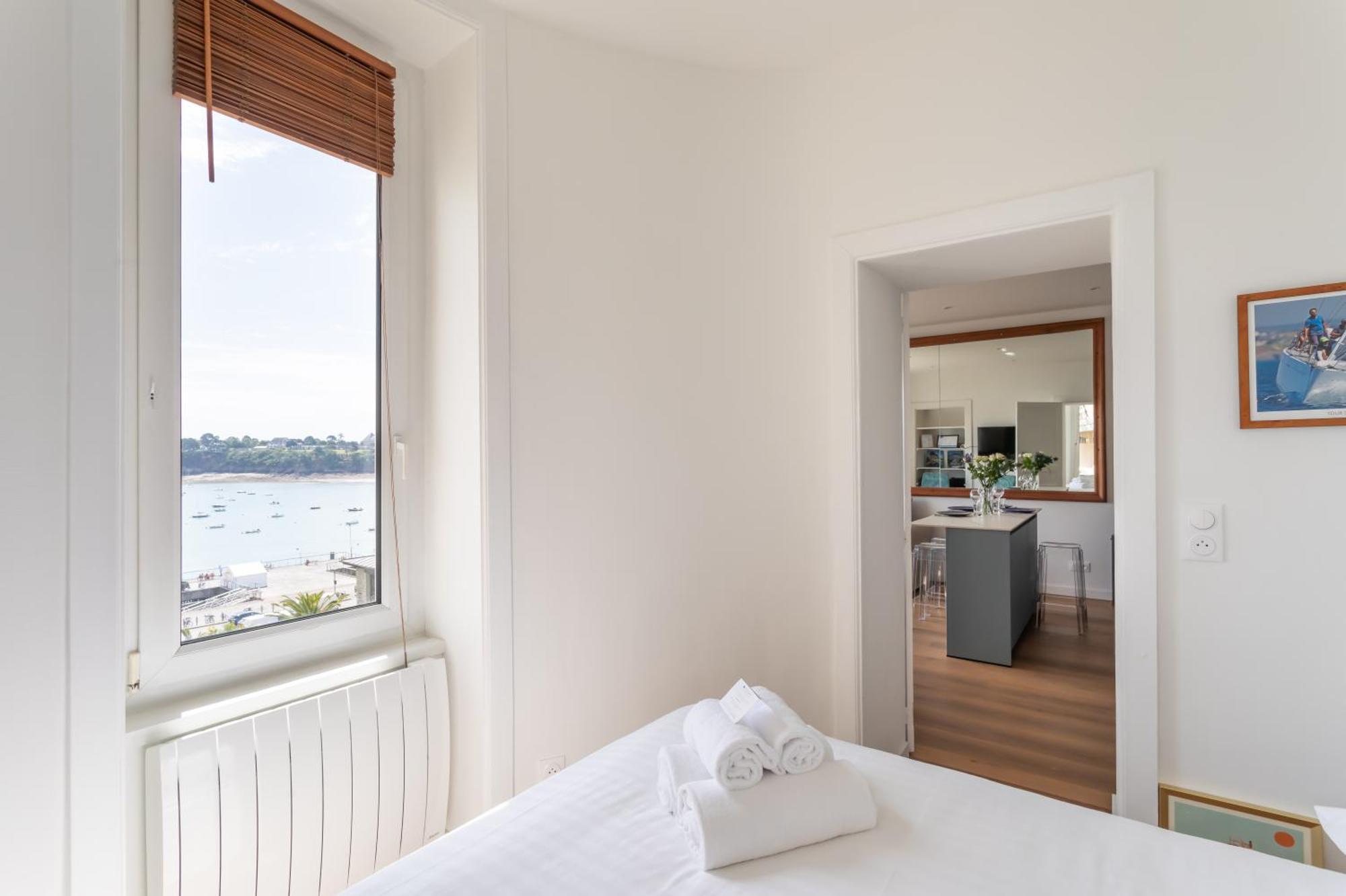 Le Beauvoir 1 - Appt Vue Mer ディナール エクステリア 写真